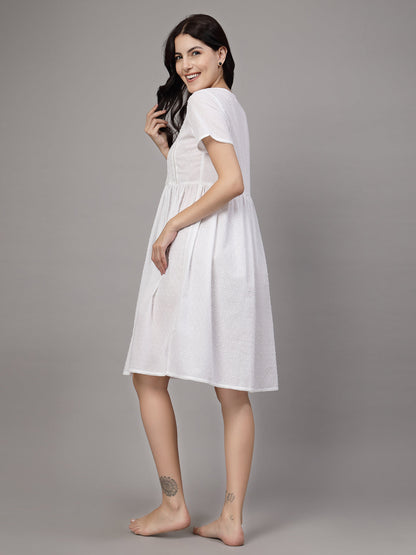 Short night dress with detailed yoke -JEFF COOPER