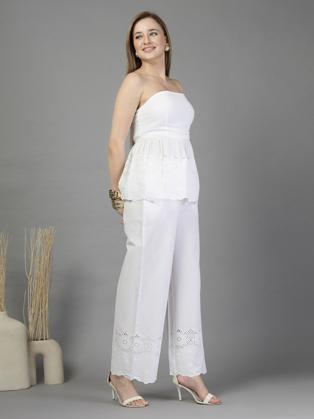 Corset in white cotton schiffly fabric with embroidery-JEFF COOPER